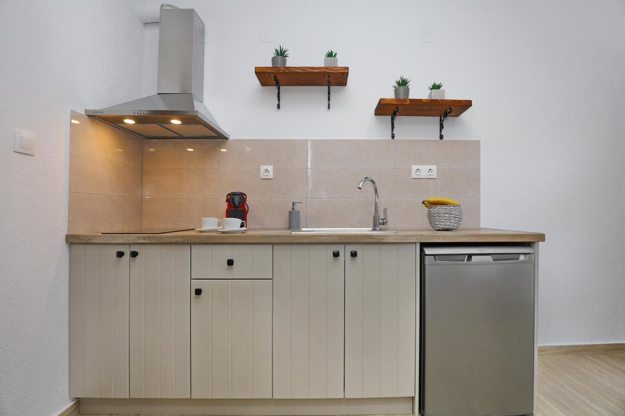 Tsoukalaria Studios Скопелос Екстериор снимка